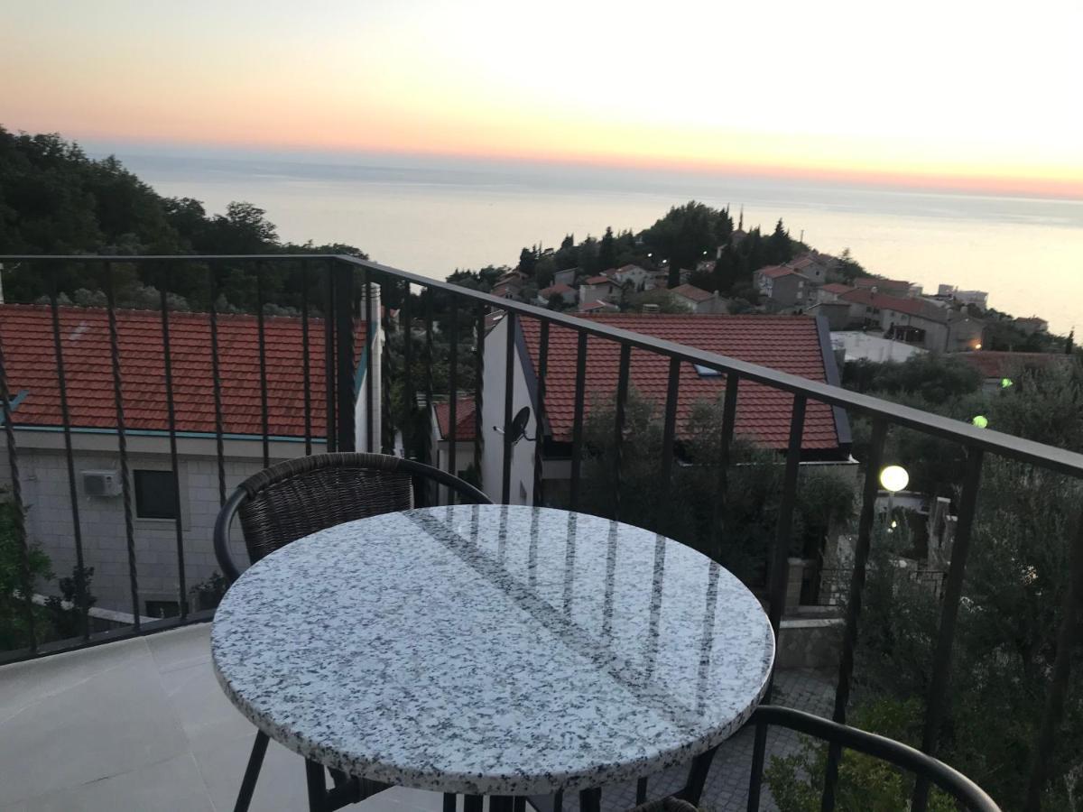 Rezevici Boutique Villa Petrovac Exterior photo