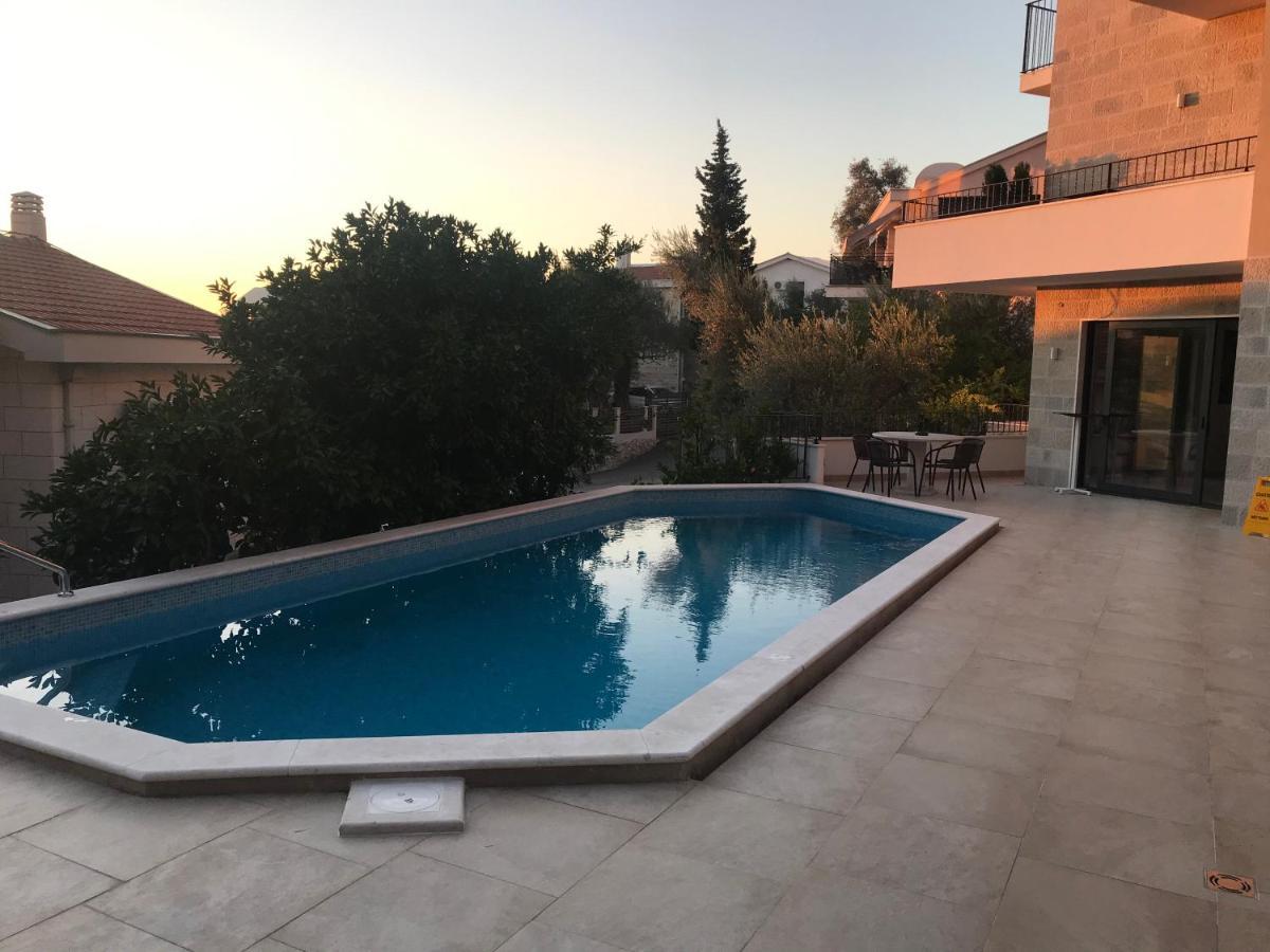 Rezevici Boutique Villa Petrovac Exterior photo