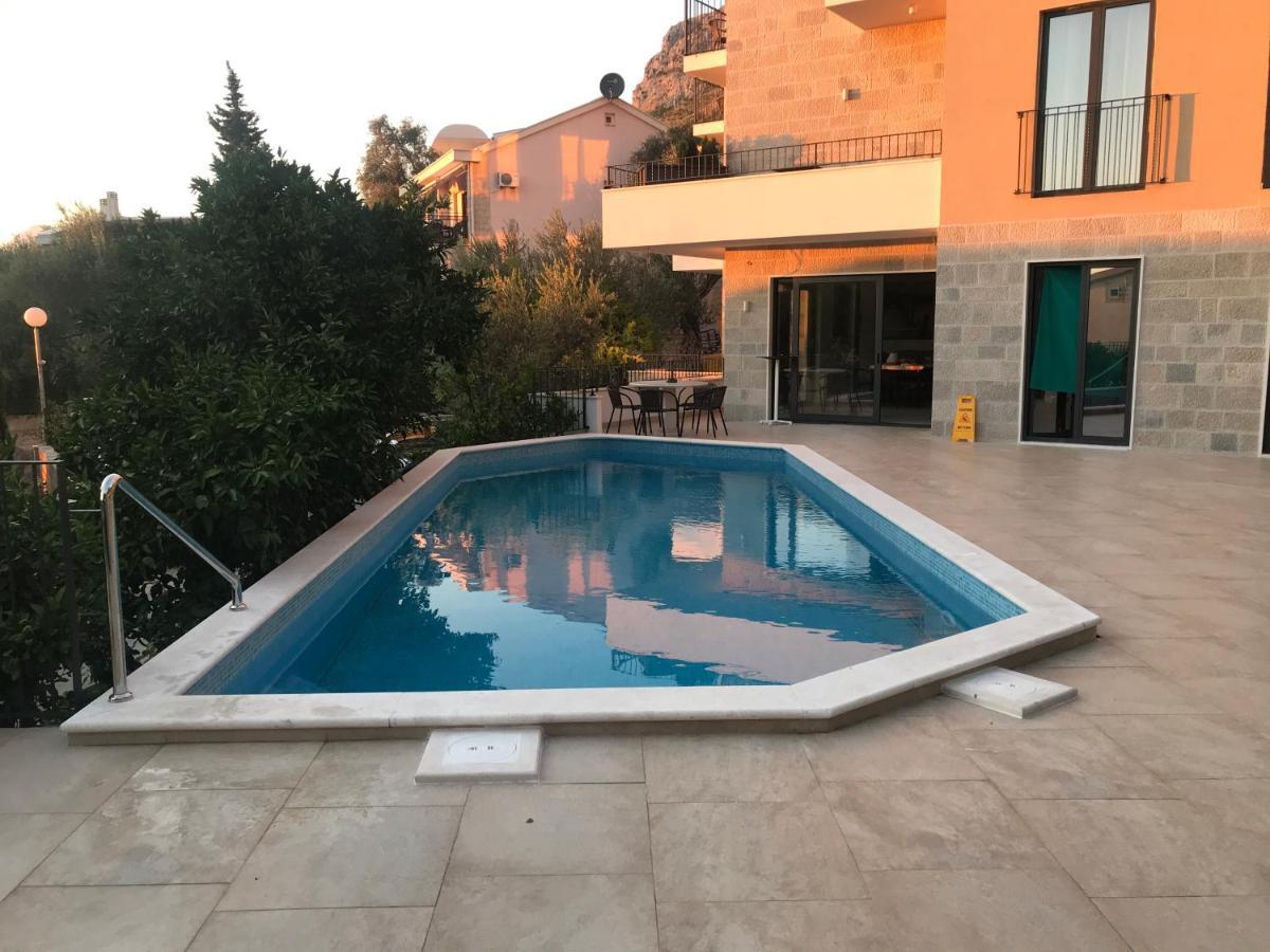 Rezevici Boutique Villa Petrovac Exterior photo