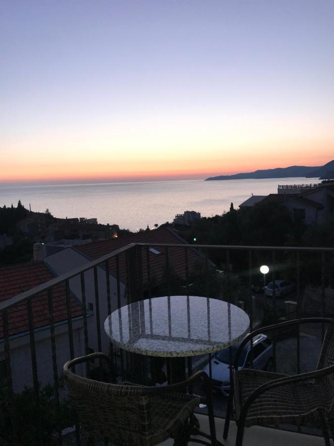 Rezevici Boutique Villa Petrovac Exterior photo